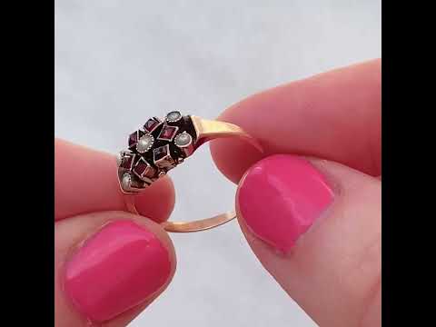 Antique Victorian Garnet Pearl 9ct Gold Ring