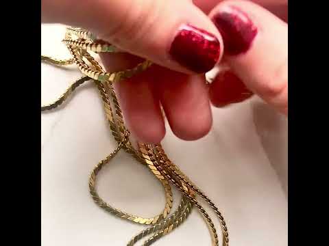 Collar de cadena de cobra triple de oro laminado vintage de los años 70