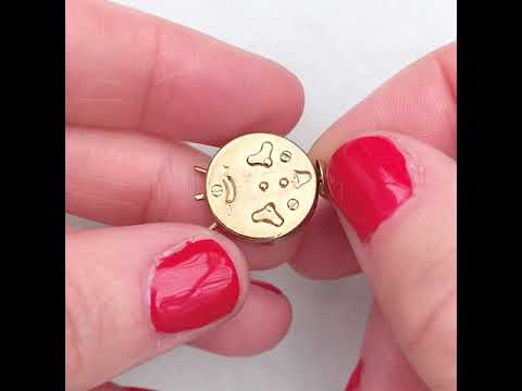 Collier à breloques d'horloge en or 9 carats vintage des années 1960