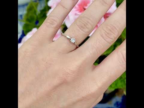 Vintage 1970s 9ct Gold Diamond Solitaire Ring
