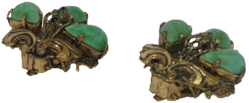 Vintage Green Flower Clip Earrings
