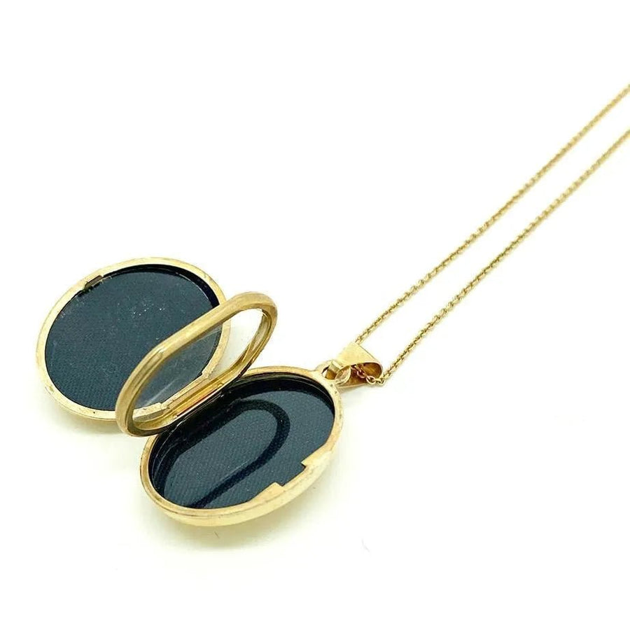 Oval 9ct Gold Locket Necklace