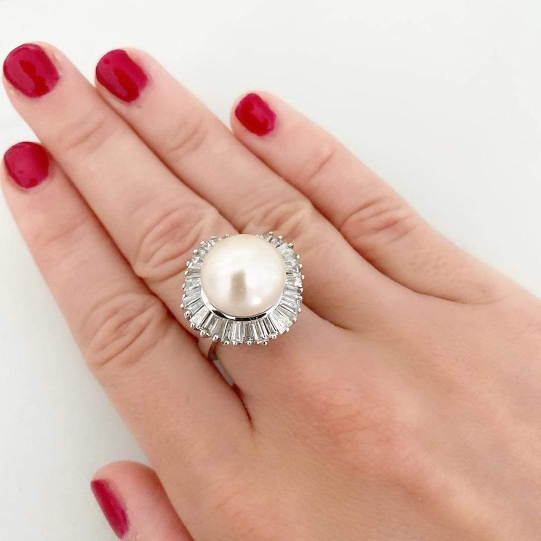 Pearl and 2.35 Carat Baguette Diamond 18K White Gold Ballerina Ring, view 7