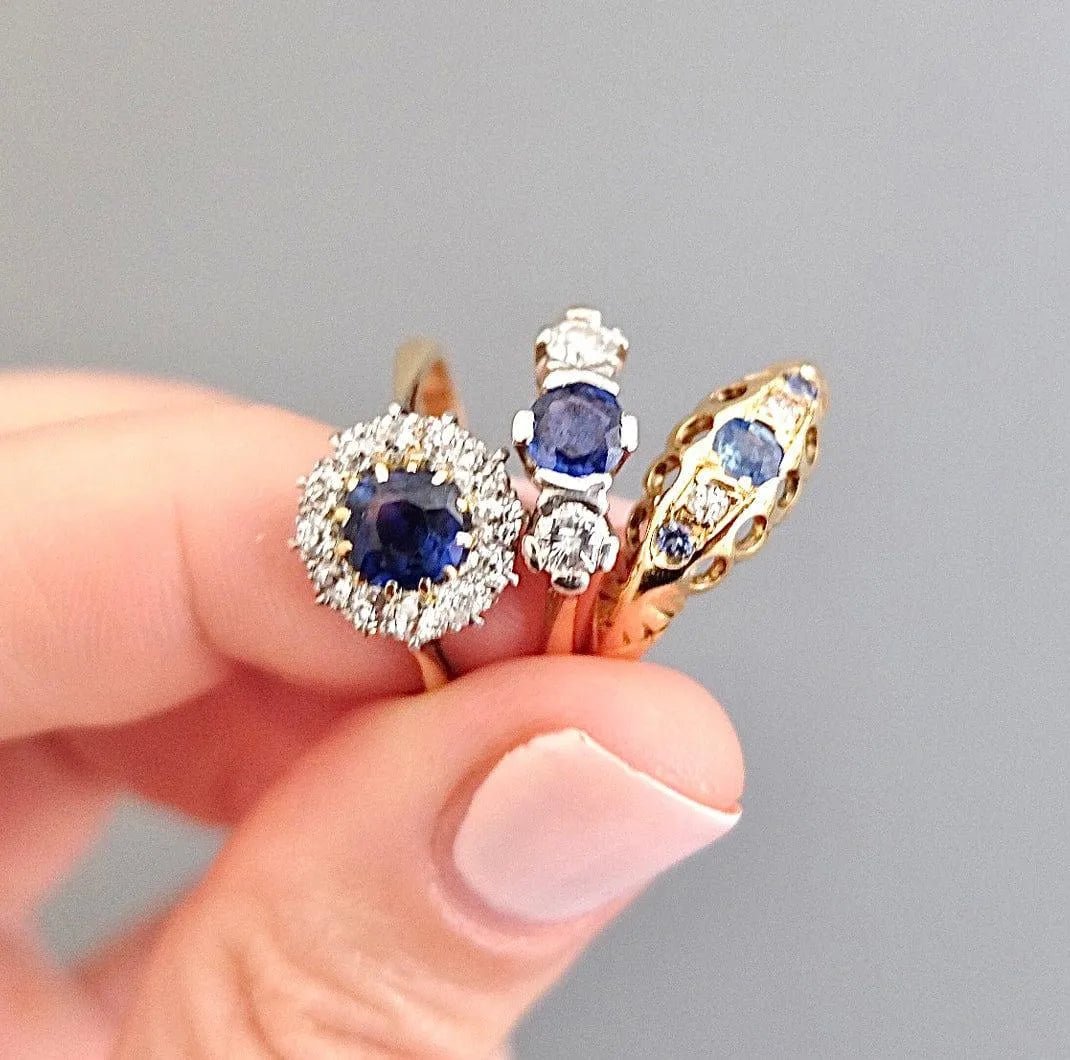 Antique Edwardian 1906 18ct Gold Ceylon Sapphire Ring, view 3