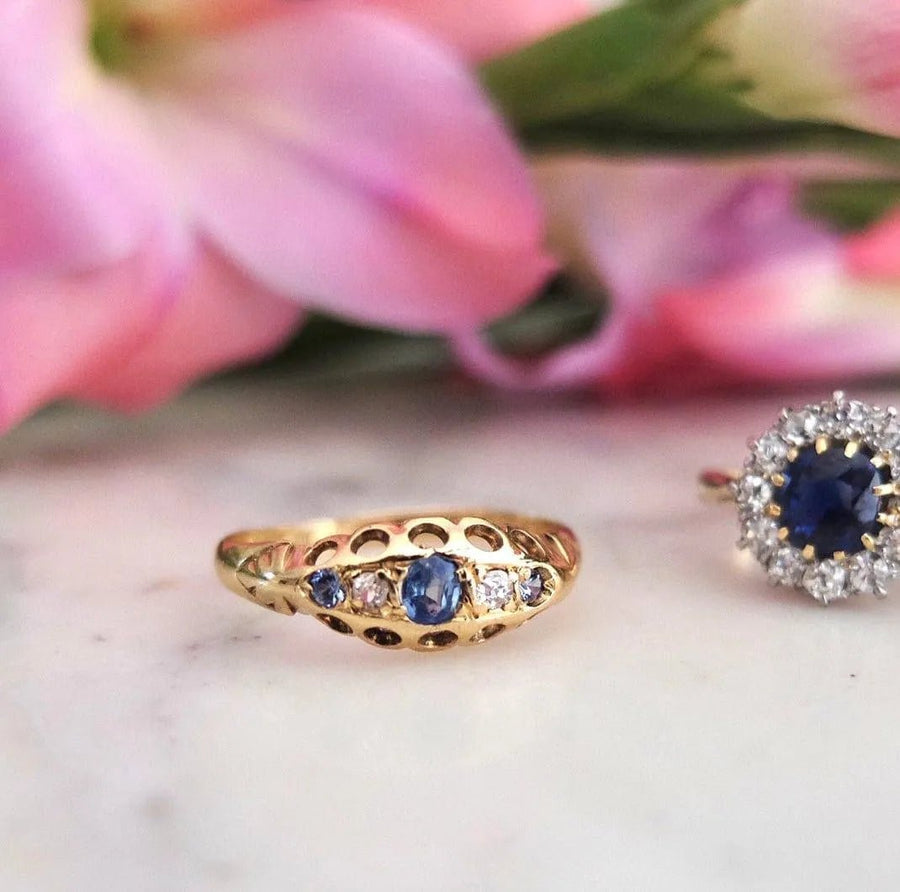 Reserved - Antique Edwardian 1906 18ct Gold Ceylon Sapphire Ring