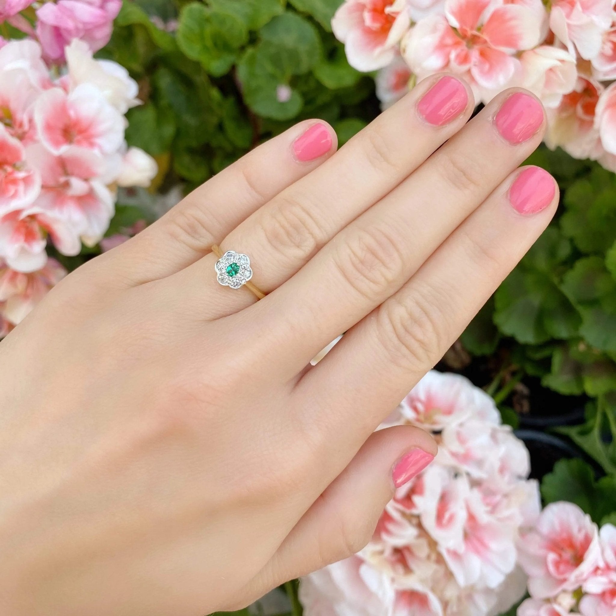 Antique Edwardian Emerald Diamond Daisy Ring, view 2