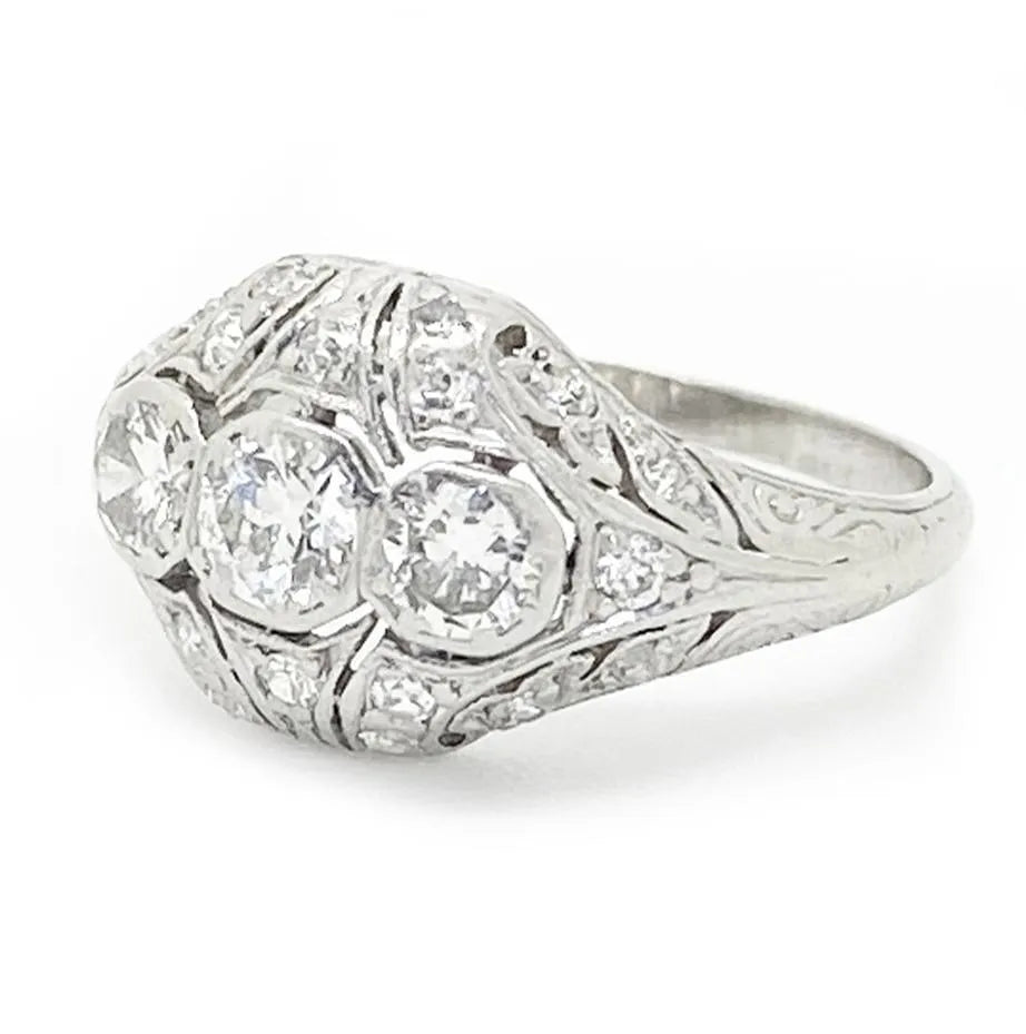 Bague de fiançailles Art Déco des années 1920 en platine 0,62 ct avec diamants, view 8