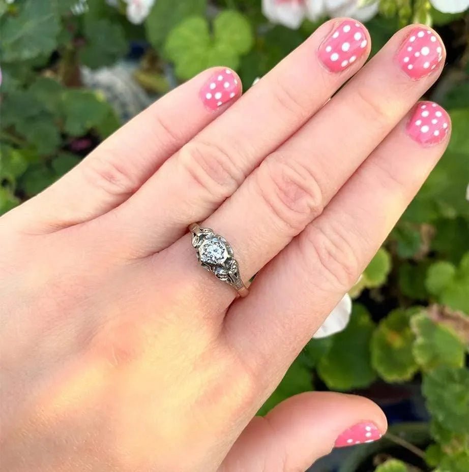 Vintage 1920s Platinum 18ct Gold Diamond Ring, view 2