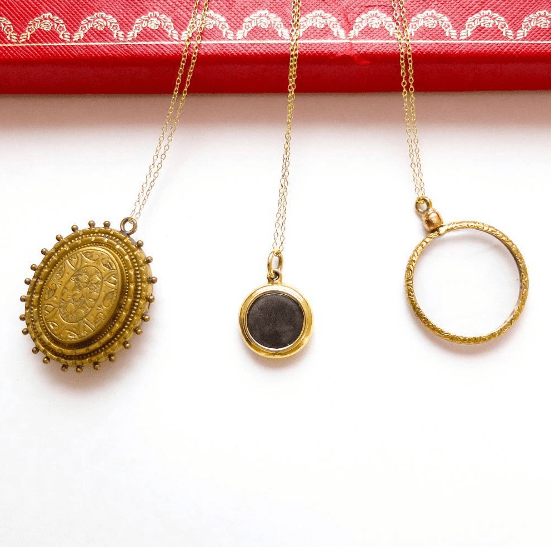Antique Victorian 9ct Gold Glass Locket Necklace