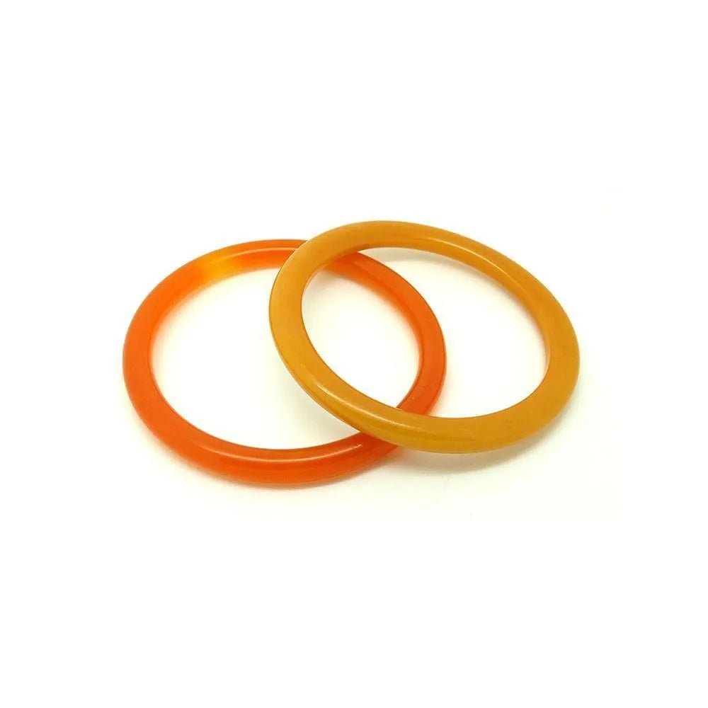 Vintage 1930s Butterscotch Bakelite Bangle Bracelet, view 3