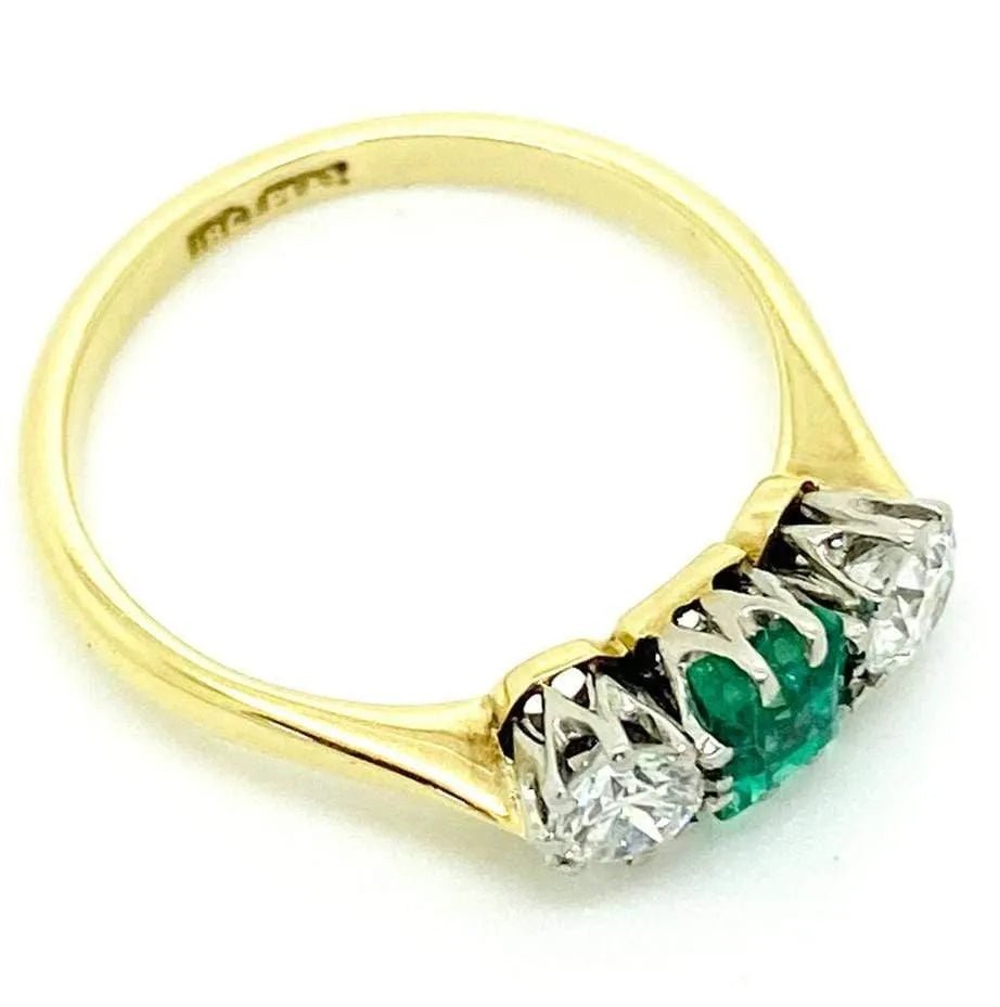Vintage 1930s Emerald Diamond 18ct Gold Platinum Ring, view 3