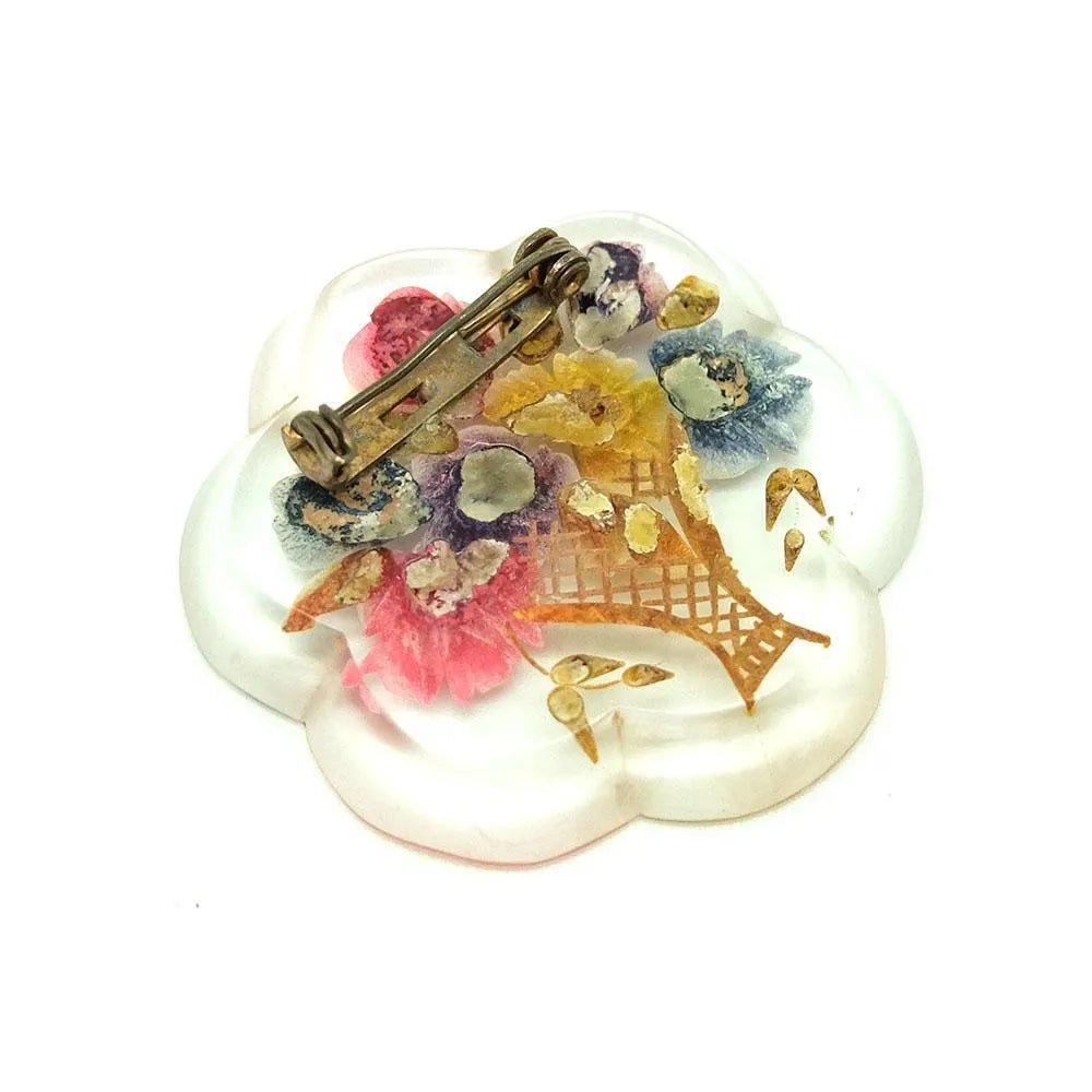 Broche floral de lucita tallada al revés de la década de 1940 vintage, view 3