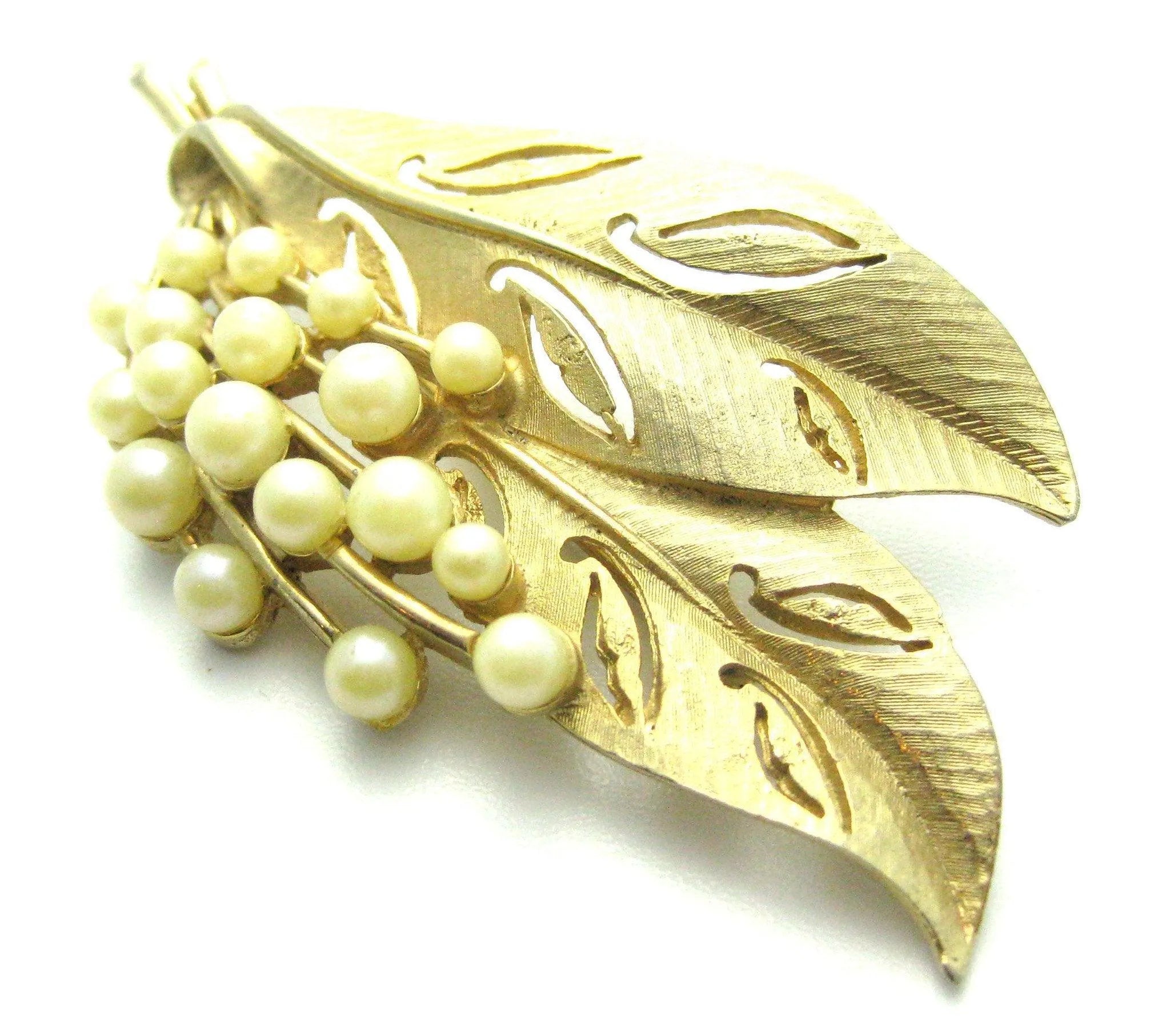 Vintage 1960s Gold & Pearl Leaf Brooch, view 3