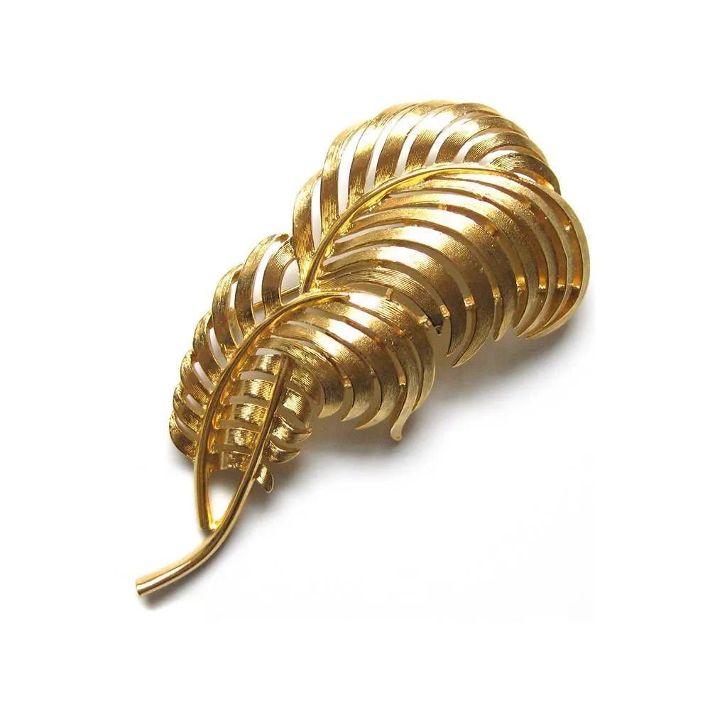 Vintage 1960s Golden Leaf Designer Trifari Brooch