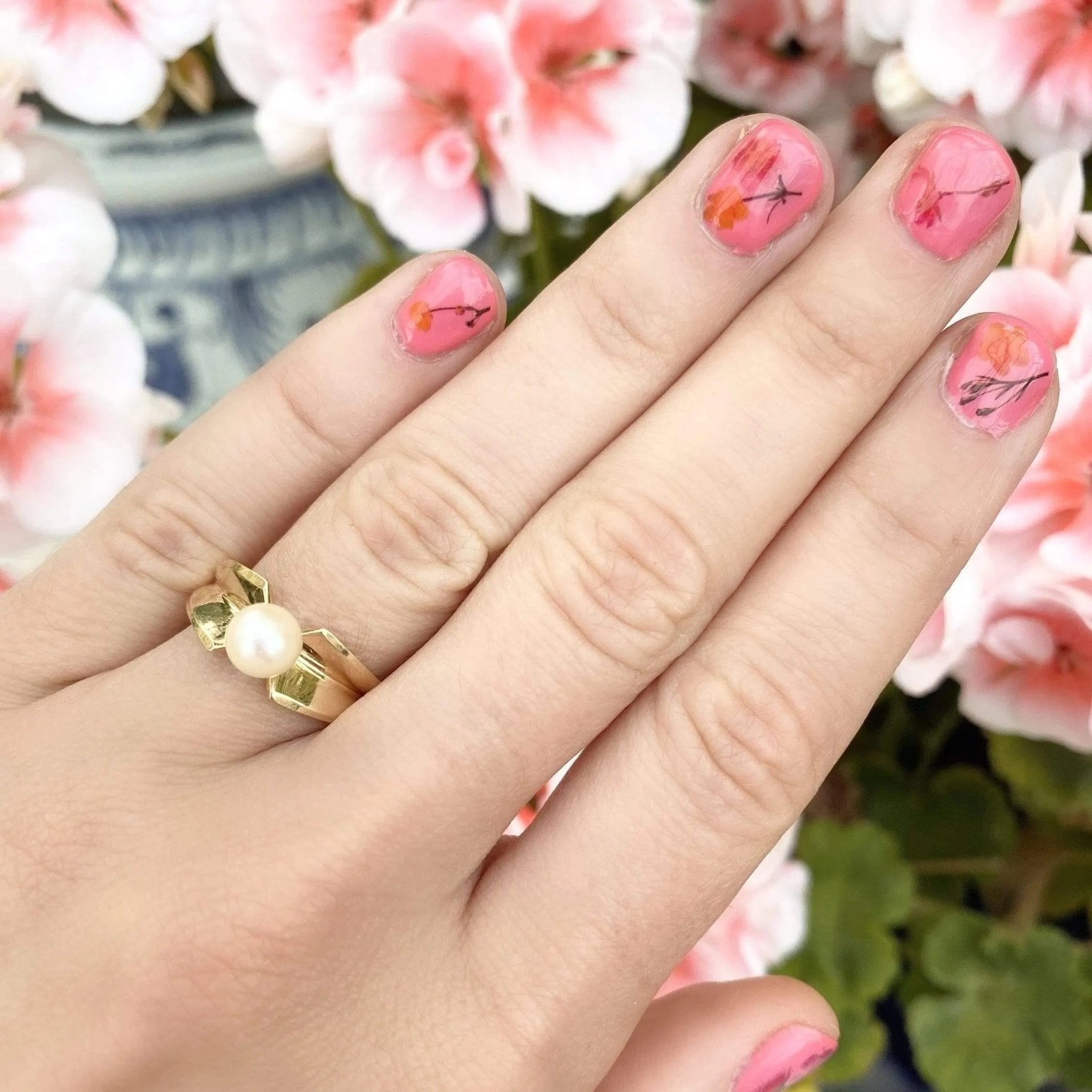 Vintage 1970s Pearl 9ct Gold Ring, view 2