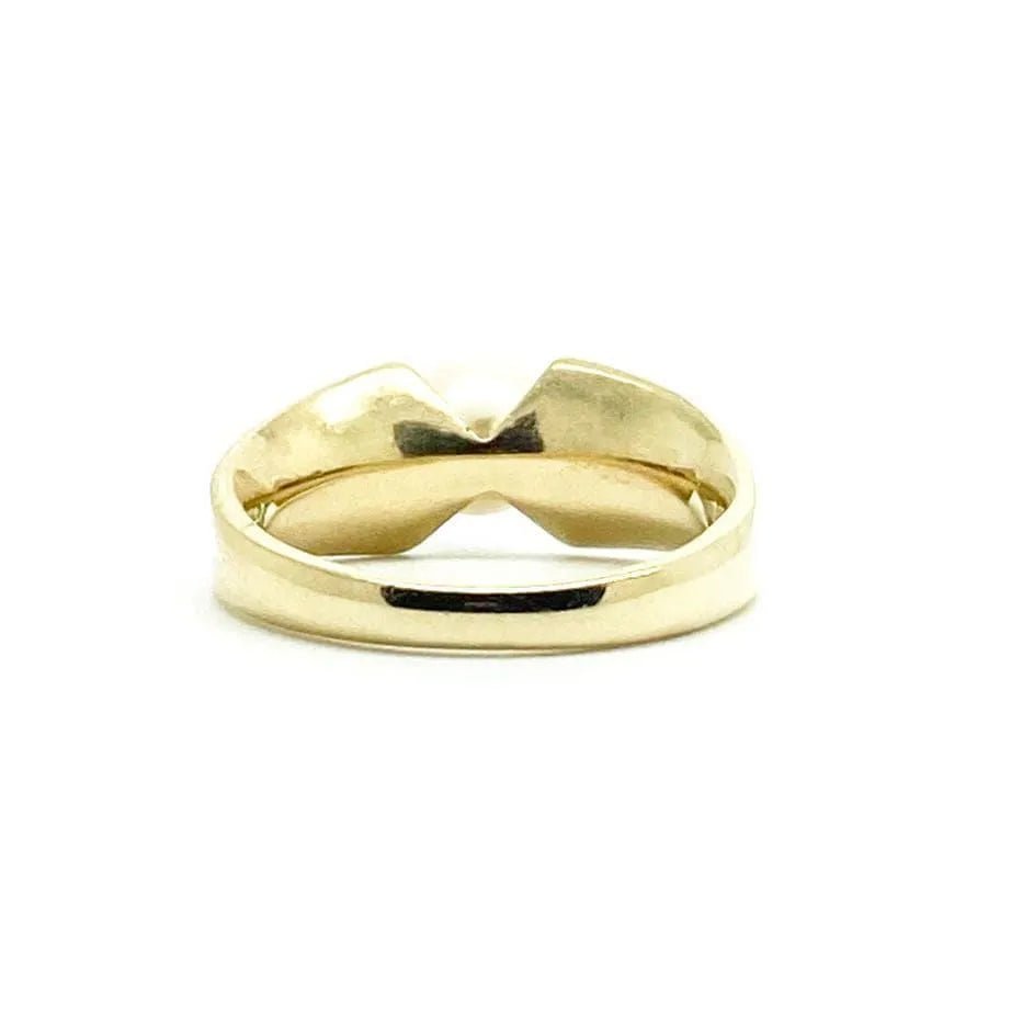 Vintage 1970s Pearl 9ct Gold Ring, view 4
