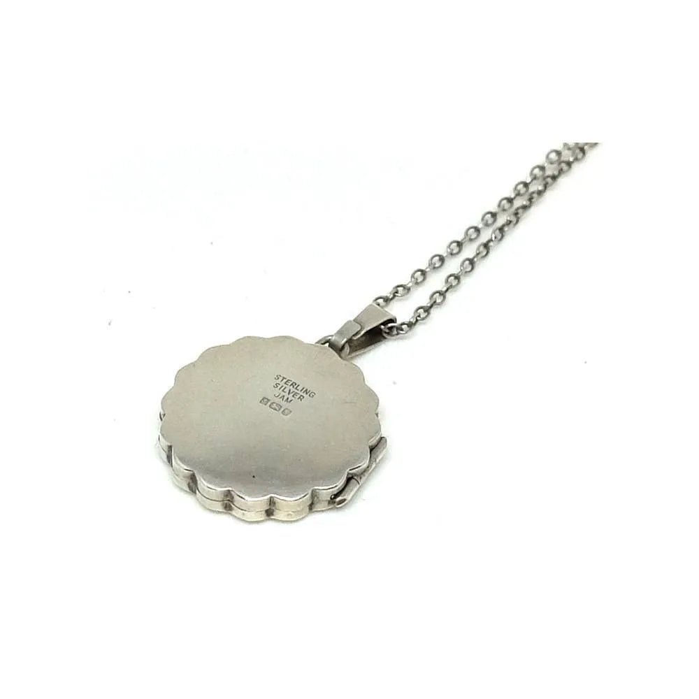 Vintage 1970's Sterling Silver Scalloped Round Locket Pendant, view 3