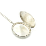 Vintage 1976 Oval Swan Silver Locket Necklace